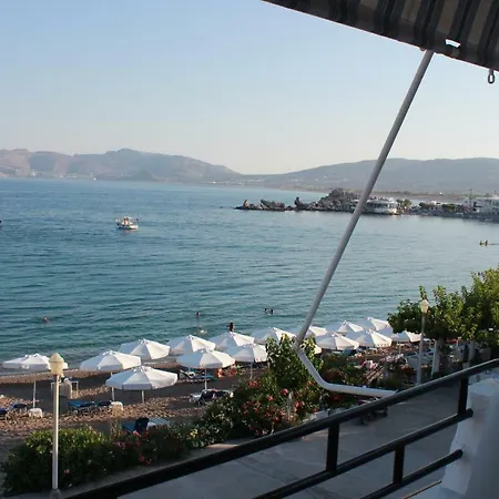 Apartamento Budget Charaki