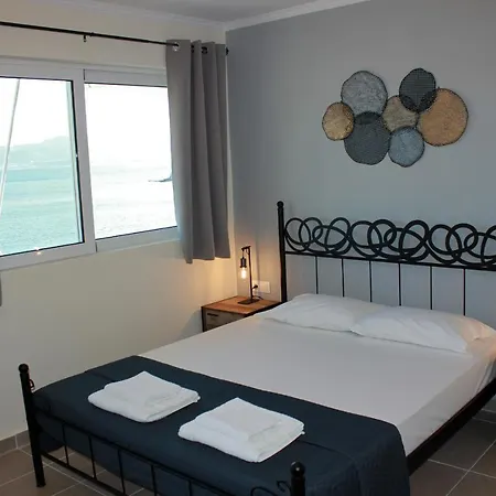 Budget 1 - Sea View - Renovated February 2021 Apartament *