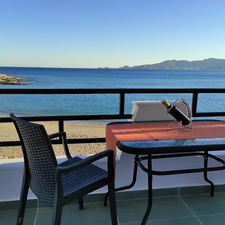 Budget 1 - Sea View - Renovated February 2021 Haraki