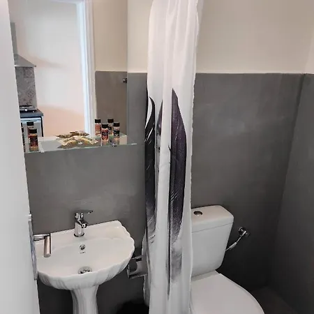 Budget 1 - Sea View - Renovated February 2021 Apartament *